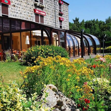 Les Hirondelles Hotel Orcines Eksteriør billede