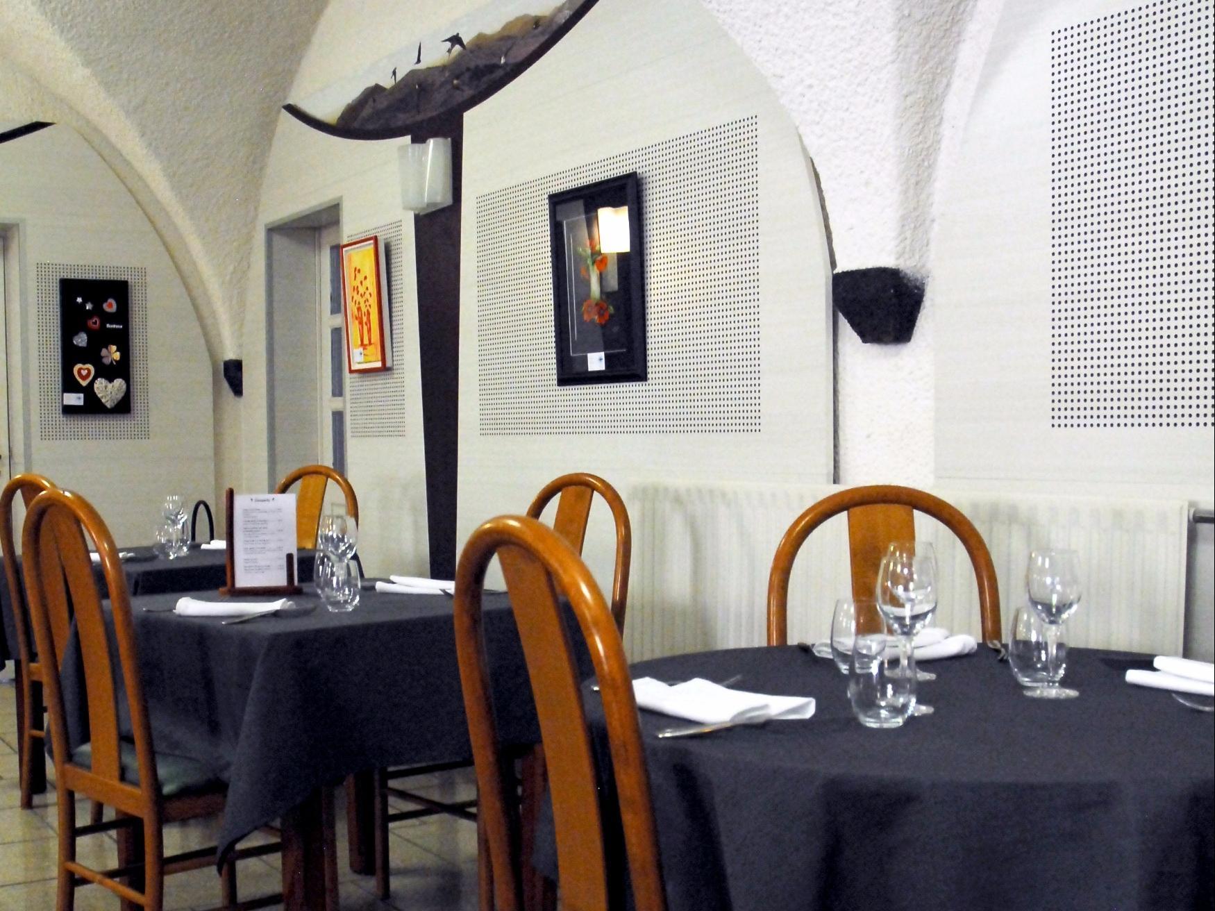Les Hirondelles Hotel Orcines Eksteriør billede